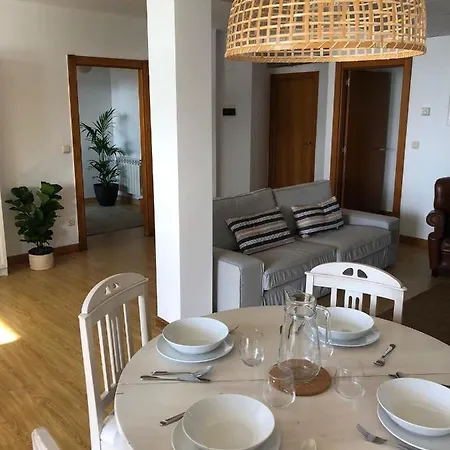 Nyaraló Adosado En La Costa Con Excelentes Vistas Al Estuario De Urdaibai