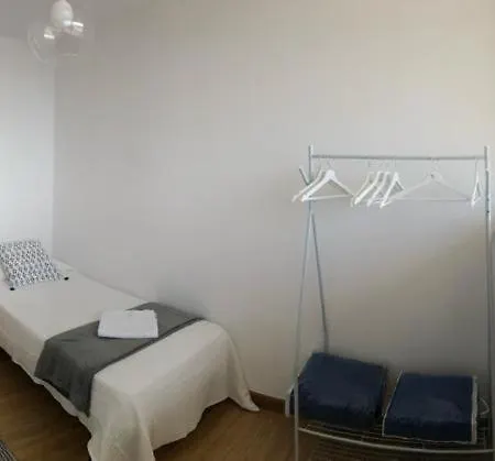 Adosado En La Costa Con Excelentes Vistas Al Estuario De Urdaibai Nyaraló