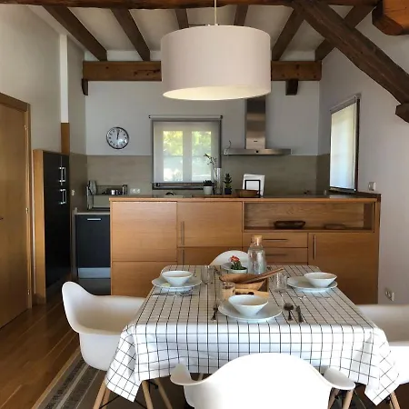 Adosado En La Costa Con Excelentes Vistas Al Estuario De Urdaibai Holiday home Mundaka