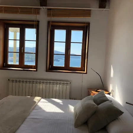 Adosado En La Costa Con Excelentes Vistas Al Estuario De Urdaibai